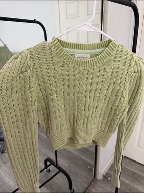 Urban Outfitters Sage Green Mineral Wash Cable Knit Crew Sweater Cropped Small